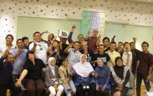 Peserta FGD Kode Etik Online dari berbagai daerah