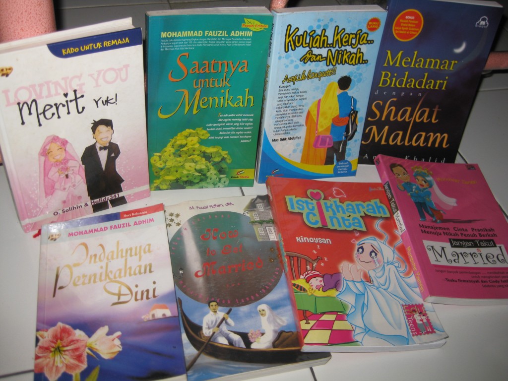 Buku-Buku Pranikah – Jurnalnya Nike