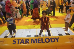 bunyi-bunyi di Star Melody